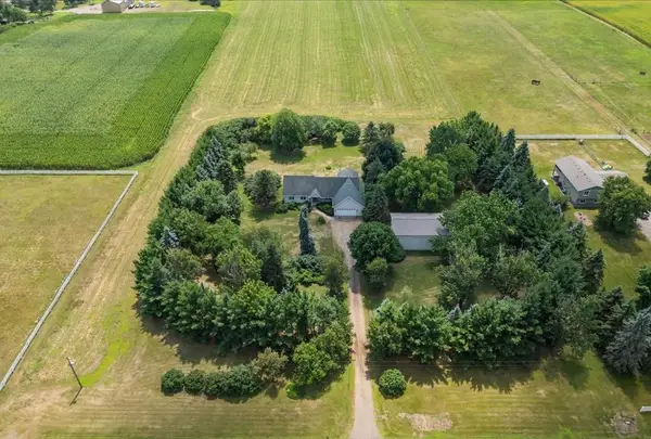12369 95th Street Ne, Elk River, MN 55330