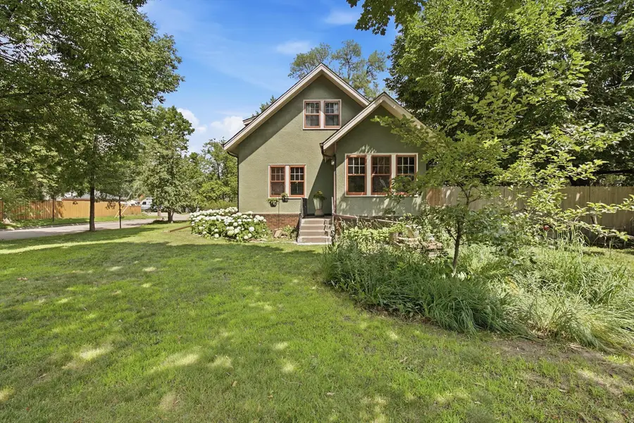 3856 Welcome Avenue N, Robbinsdale, MN 55422 - #3