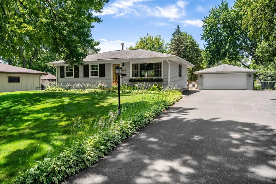 8418 Kell Avenue S, Bloomington, MN 55437 - #3