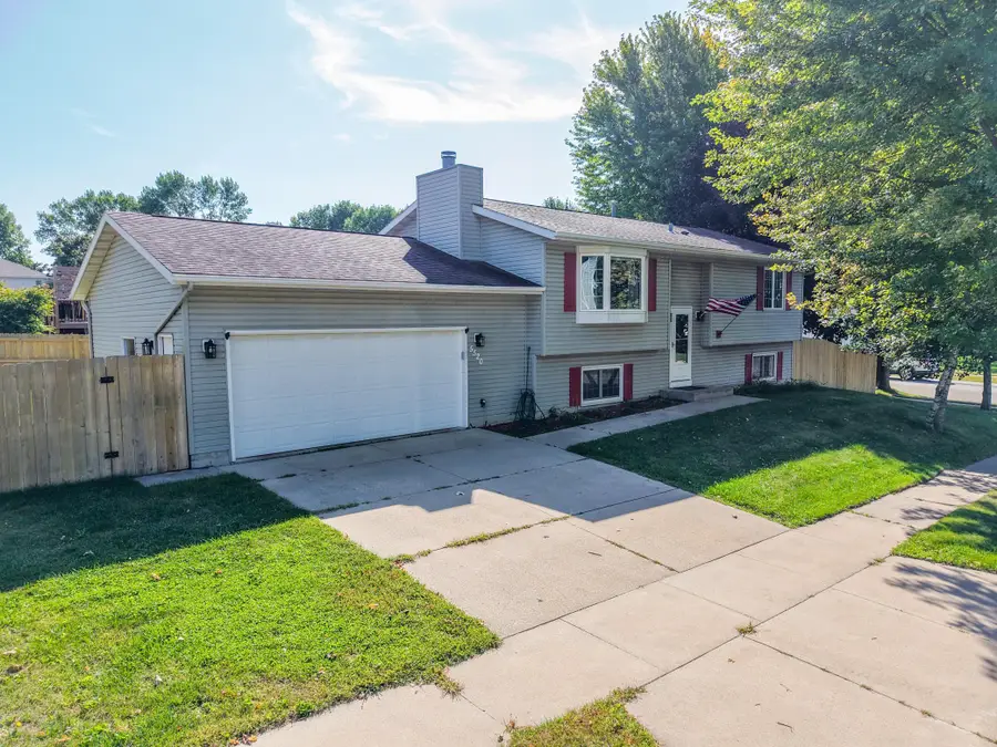 5520 23rd Avenue Nw, Rochester, MN 55901 - #3