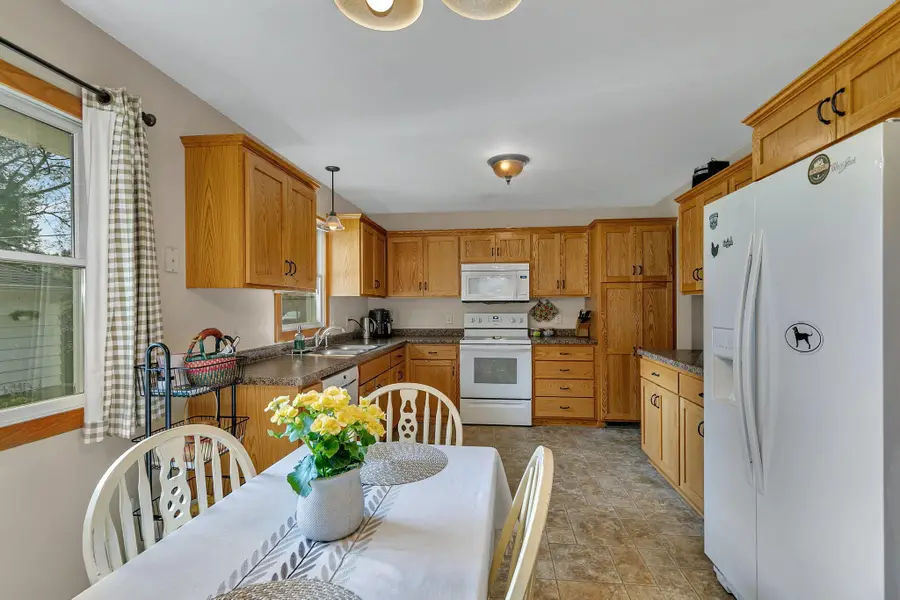 916 River Avenue S, Sauk Rapids, MN 56379 - #3