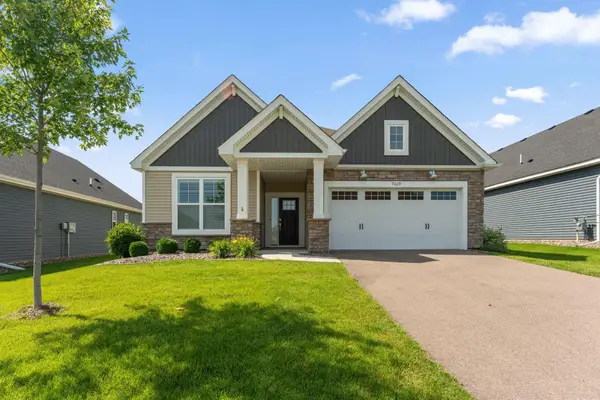 7609 Upper 38th Street N, Oakdale, MN 55128
