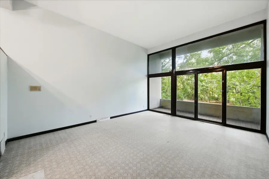 2280 E Medicine Lake Boulevard, Minneapolis, MN 55441 - #3
