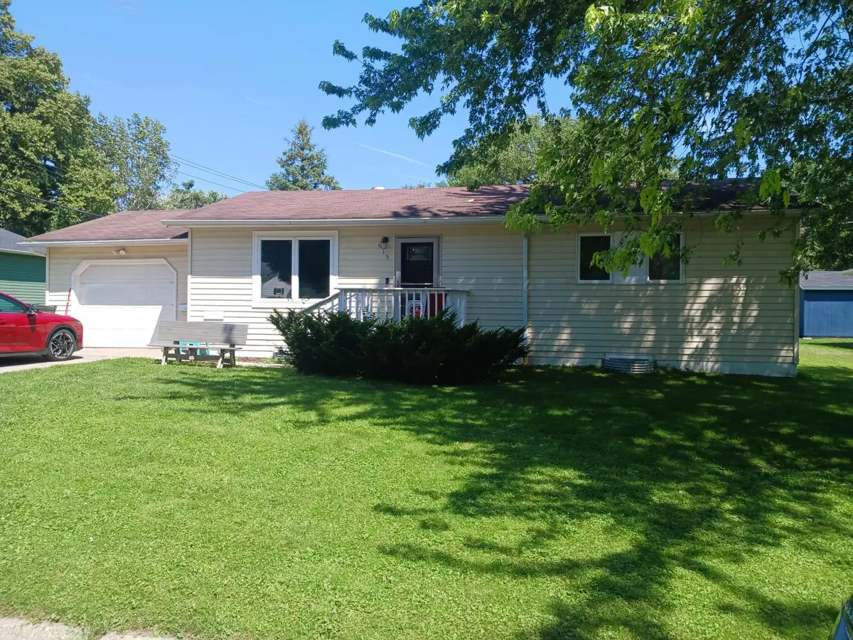 515 Vernon Place, Fergus Falls, MN 56537 - #1