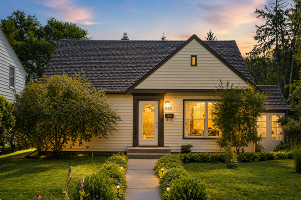 960 Hall Avenue, Saint Paul, MN 55118