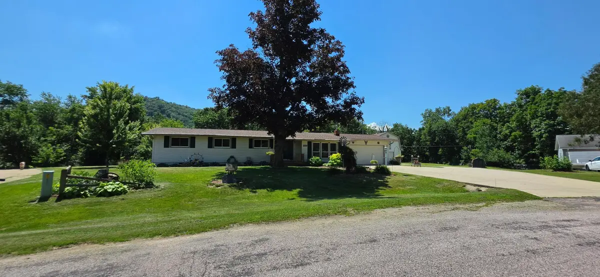 1503 Claudia Avenue, La Crescent, MN 55947 - #1