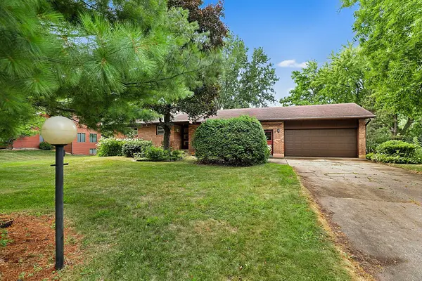 10 Allendale Drive, Saint Cloud, MN 56301