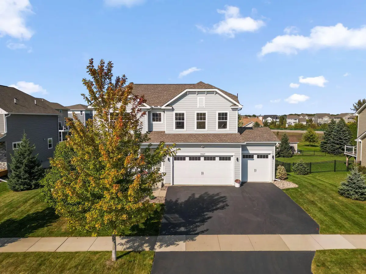3927 Founders Path, Chaska, MN 55318 - #1