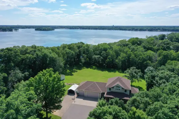 11798 272nd Avenue Nw, Zimmerman, MN 55398