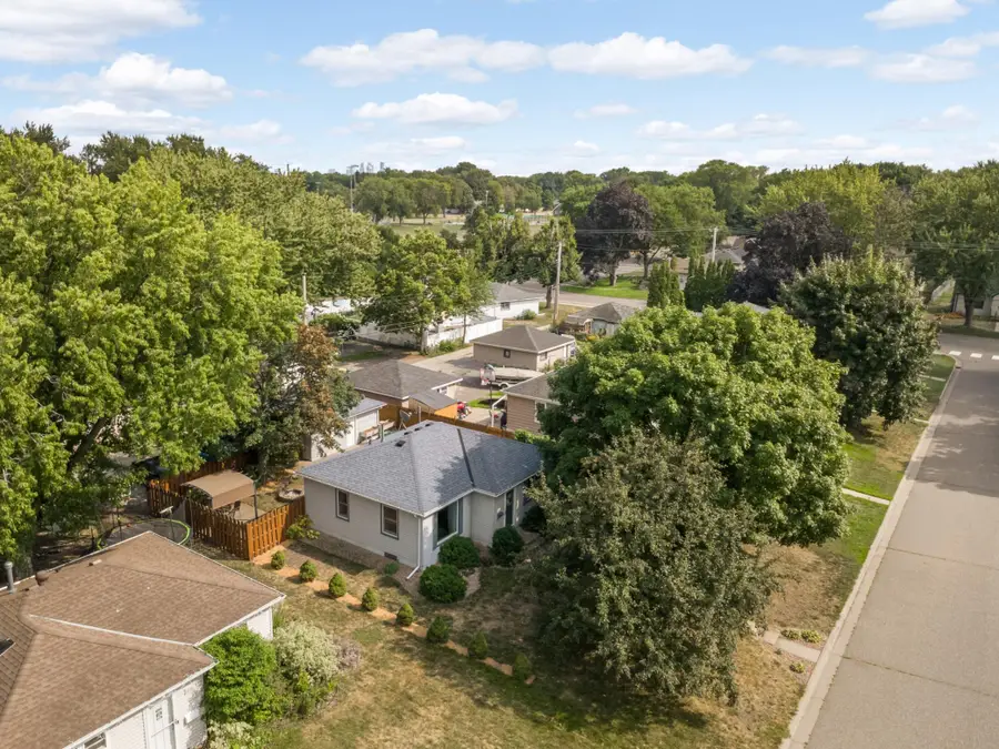 4718 Yates Avenue N, Minneapolis, MN 55429 - #2