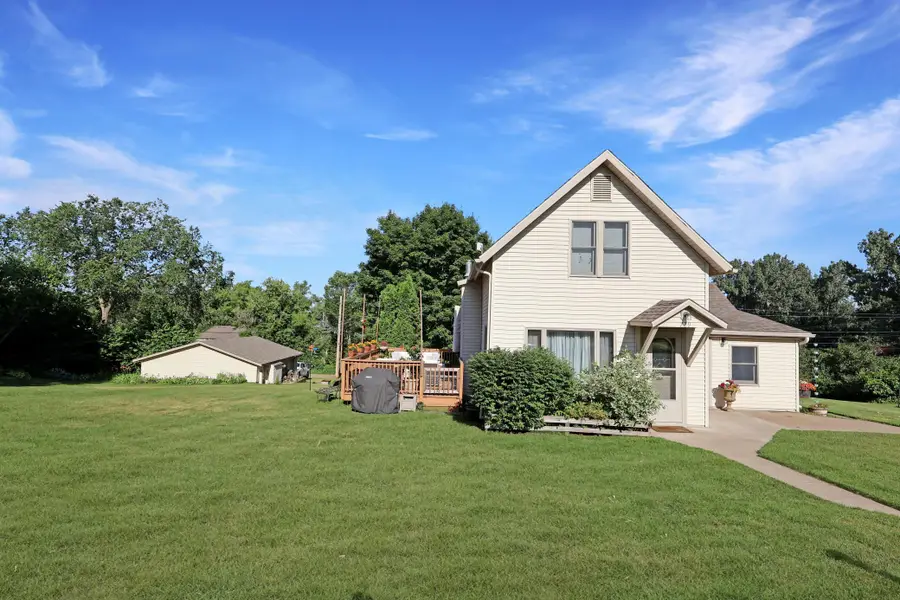 729 8th Street Ne, Little Falls, MN 56345 - #2