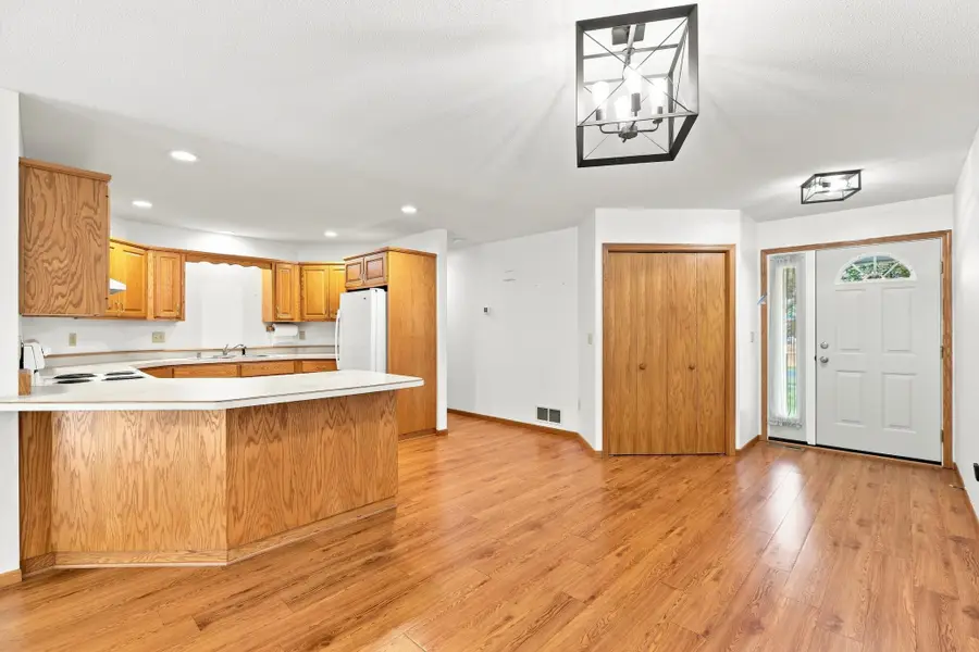 616 Jefferson Avenue Sw, Watertown, MN 55388 - #2