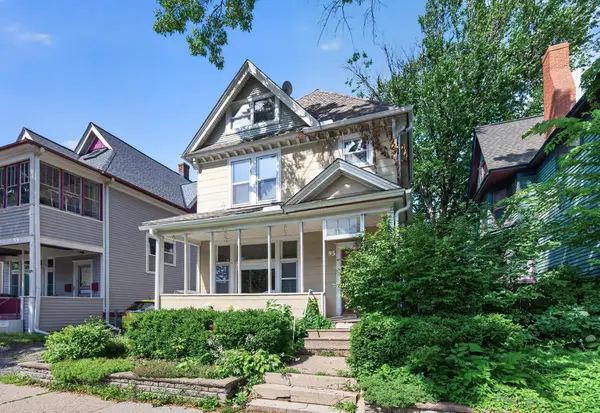 95 Victoria Street N, Saint Paul, MN 55104