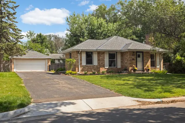9100 Club Road, Saint Louis Park, MN 55426