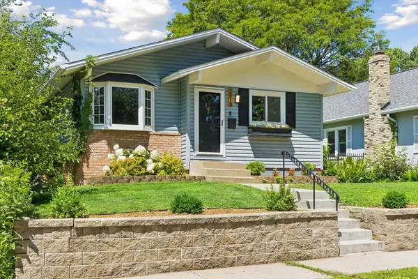 2818 Ulysses Street Ne, Minneapolis, MN 55418