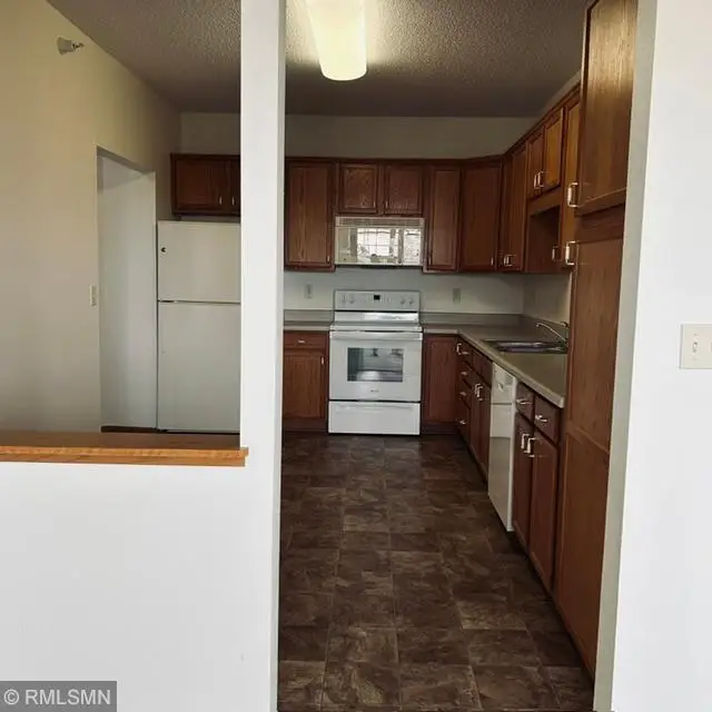 8341 Lyndale Avenue S #424, Minneapolis, MN 55420 - #3