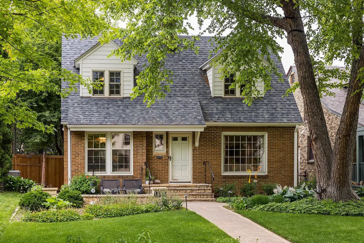 1843 Highland Parkway, Saint Paul, MN 55116 - #1