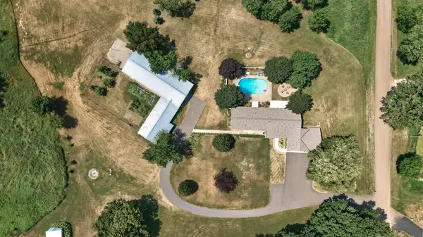 9848 218th Avenue Nw, Elk River, MN 55330