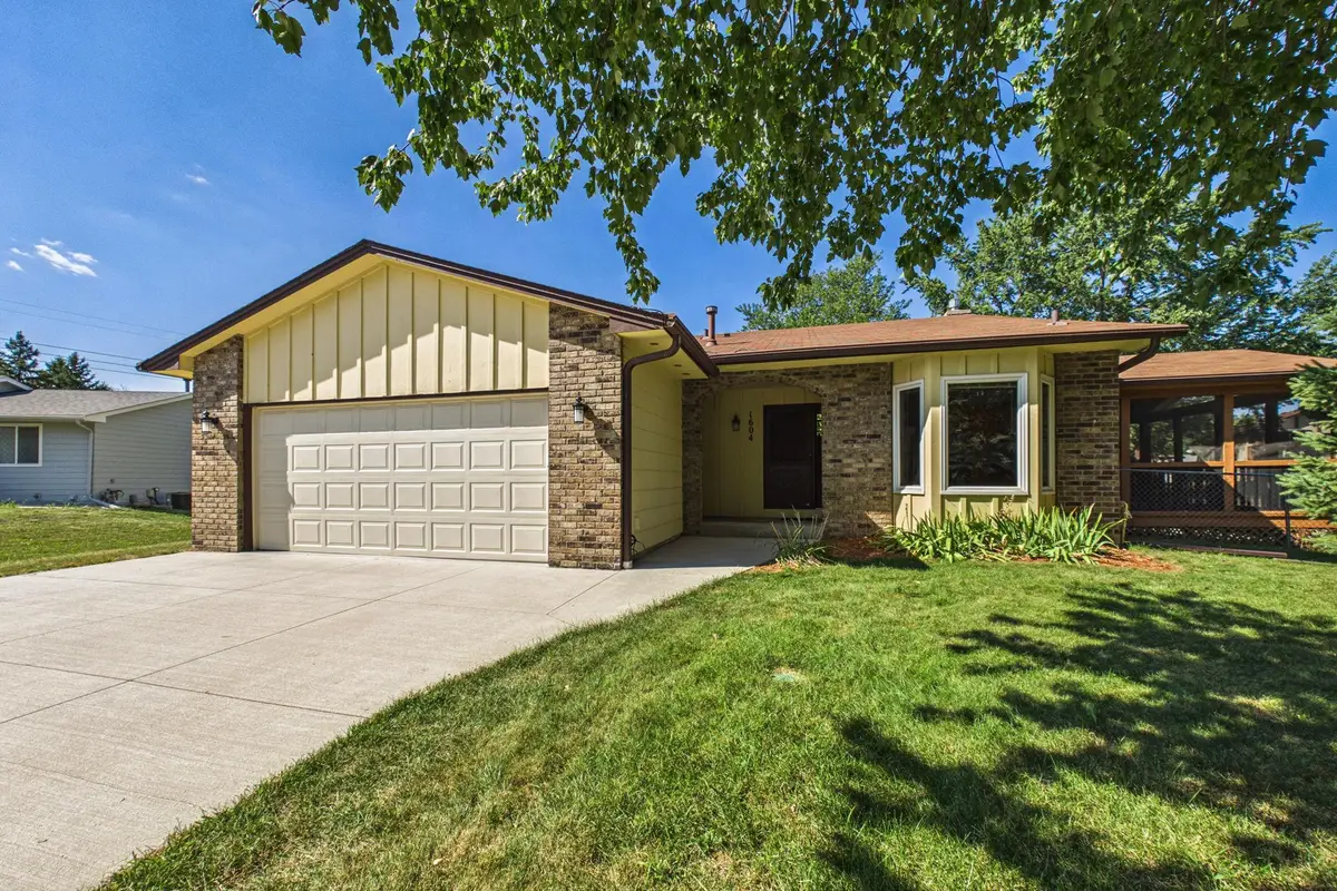 1604 Rio Loma Drive, Burnsville, MN 55337 - #1