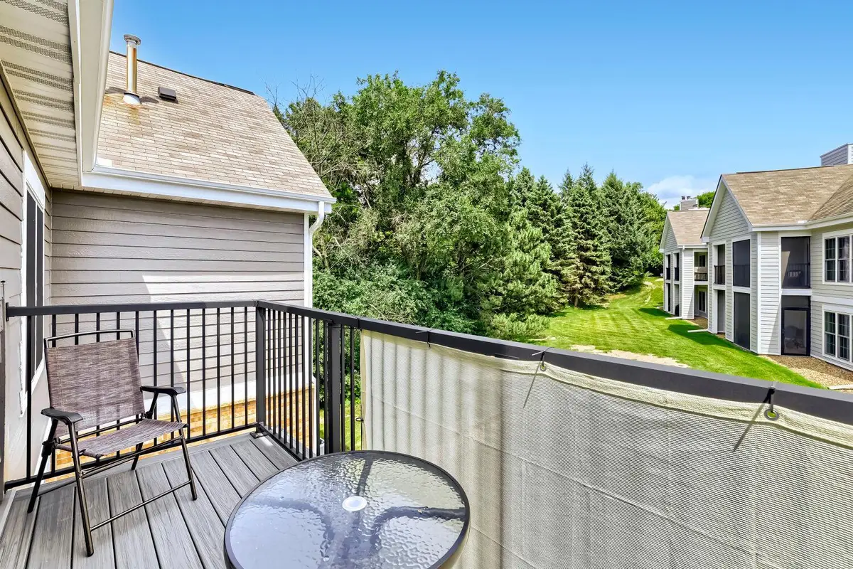 6010 Chasewood Parkway #206, Hopkins, MN 55343 - #1
