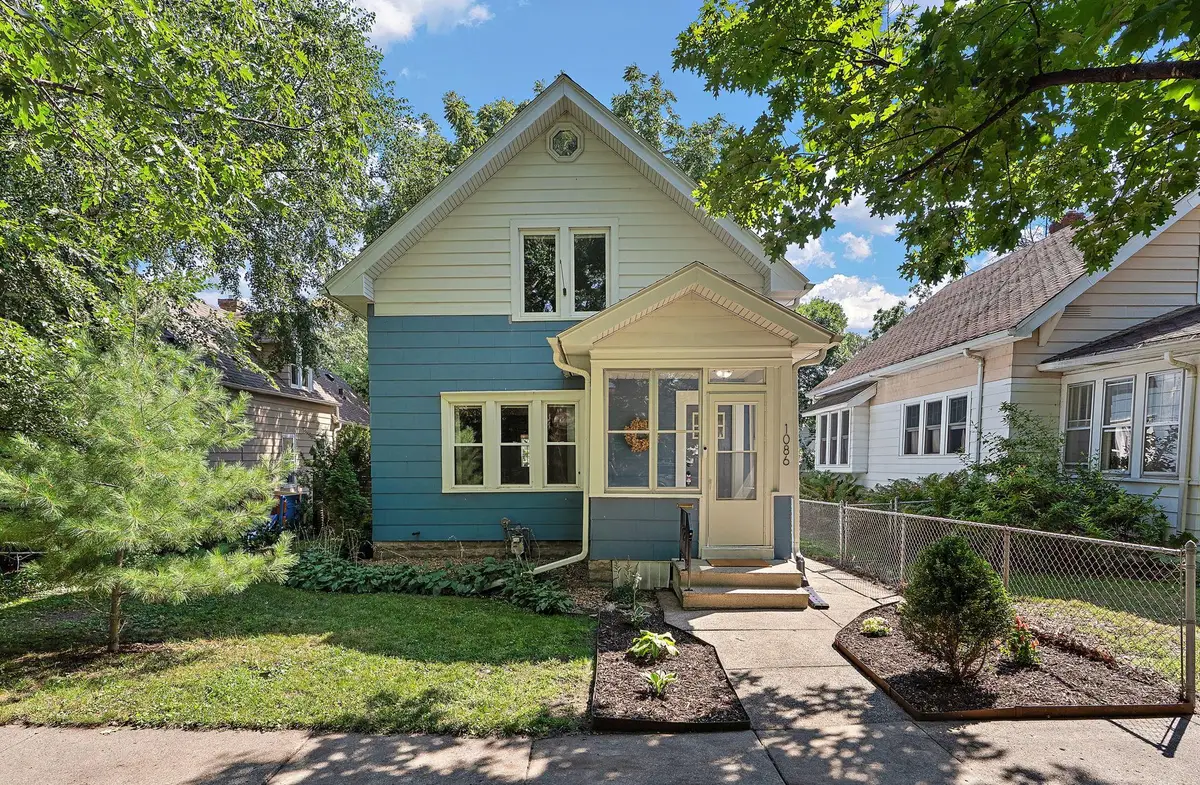 1086 Pleasant Avenue, Saint Paul, MN 55102 - #1