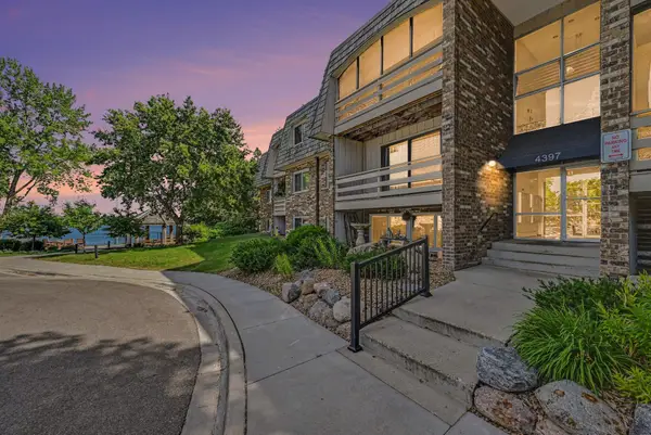 4397 Wilshire Boulevard #204, Mound, MN 55364