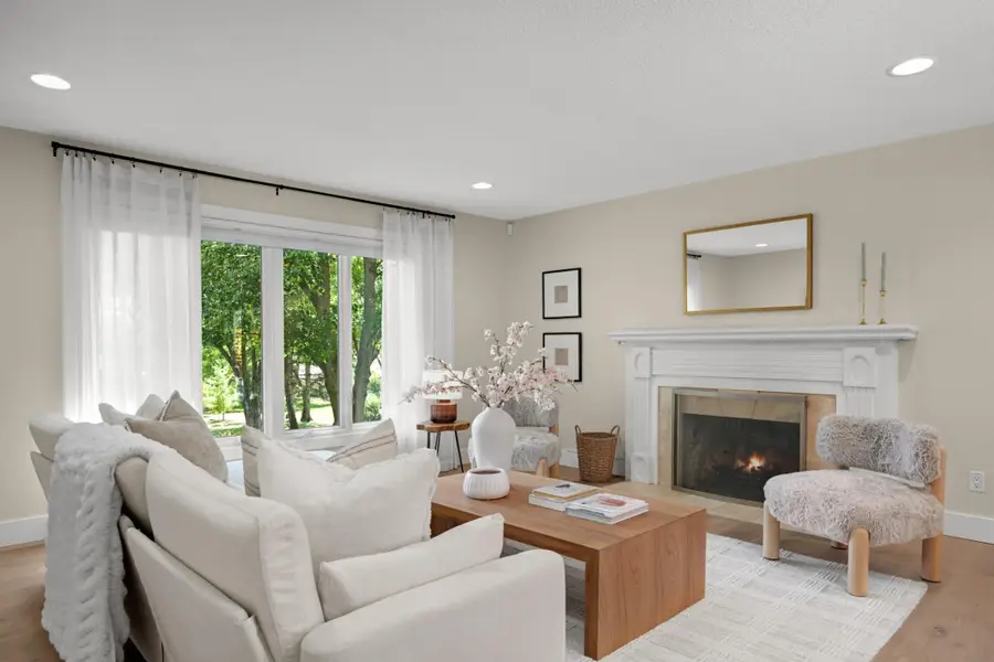 7204 Glouchester Drive, Edina, MN 55435 - #2