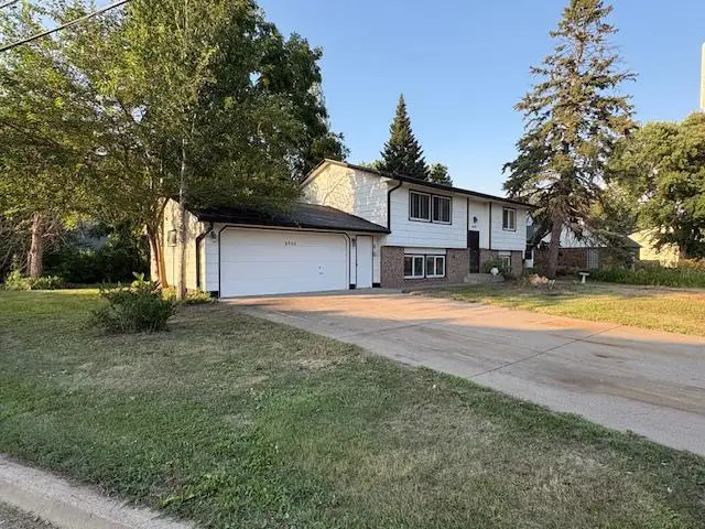 6908 64th Avenue N, Minneapolis, MN 55428 - #1