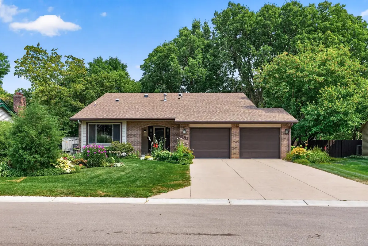 1810 Howell Street N, Saint Paul, MN 55113 - #1