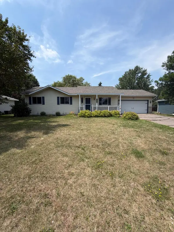 801 NE 2nd Avenue, Saint Joseph, MN 56374