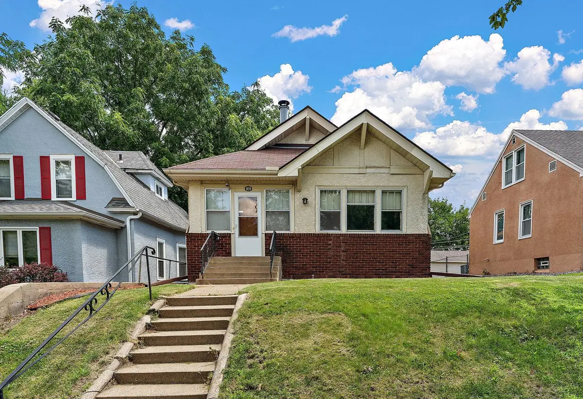 3010 James Avenue N, Minneapolis, MN 55411 - #1