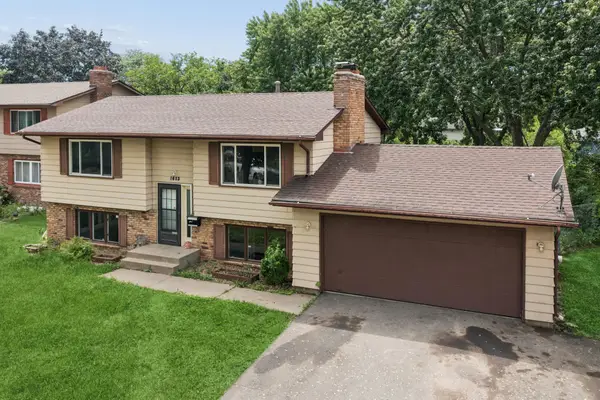 1613 Lyn Curve Avenue N, Minneapolis, MN 55411