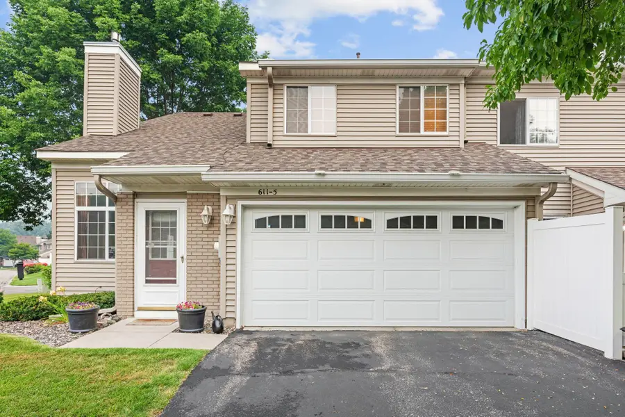 611 85th Lane Nw #5, Coon Rapids, MN 55433 - #2
