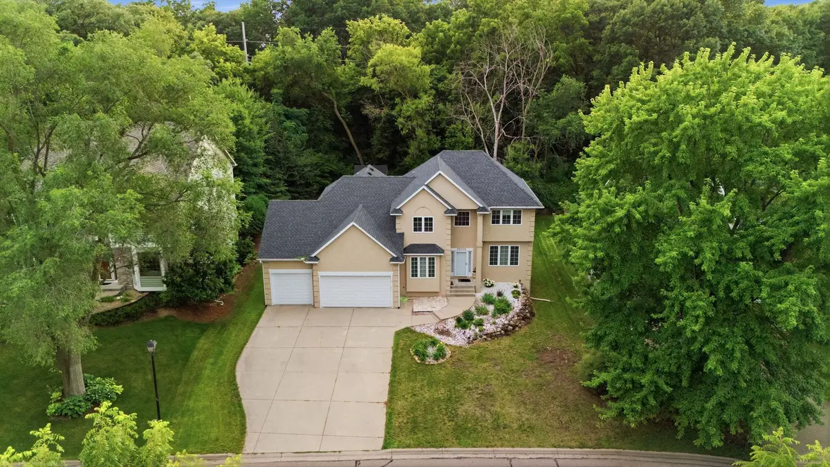 15016 Viewcrest Lane, Burnsville, MN 55306 - #1