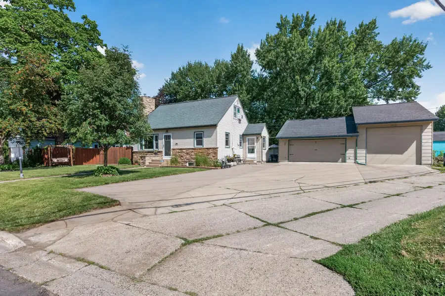 1805 42nd Avenue Ne, Minneapolis, MN 55421 - #2