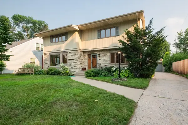 4609 Coffey Lane, Minneapolis, MN 55406