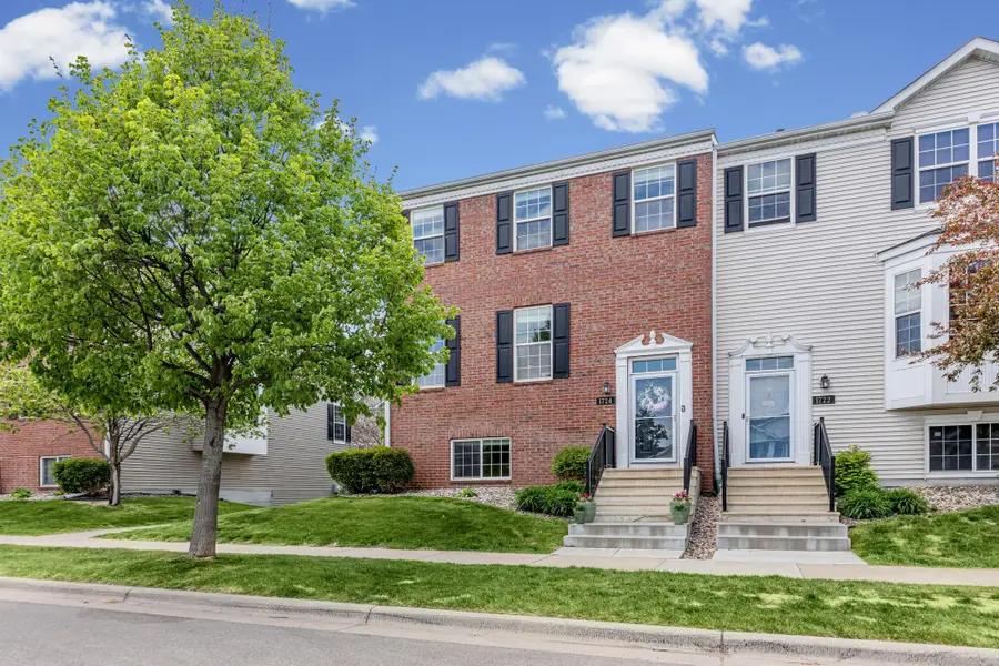 1724 Riverside Drive, Shakopee, MN 55379 - #3