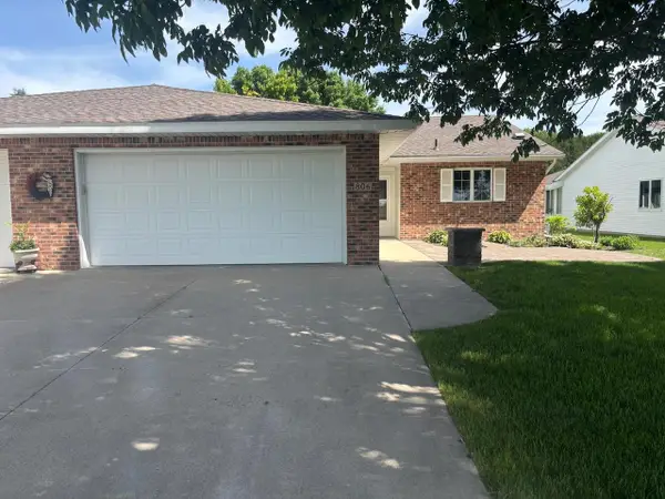 806 28th Avenue Sw, Willmar, MN 56201