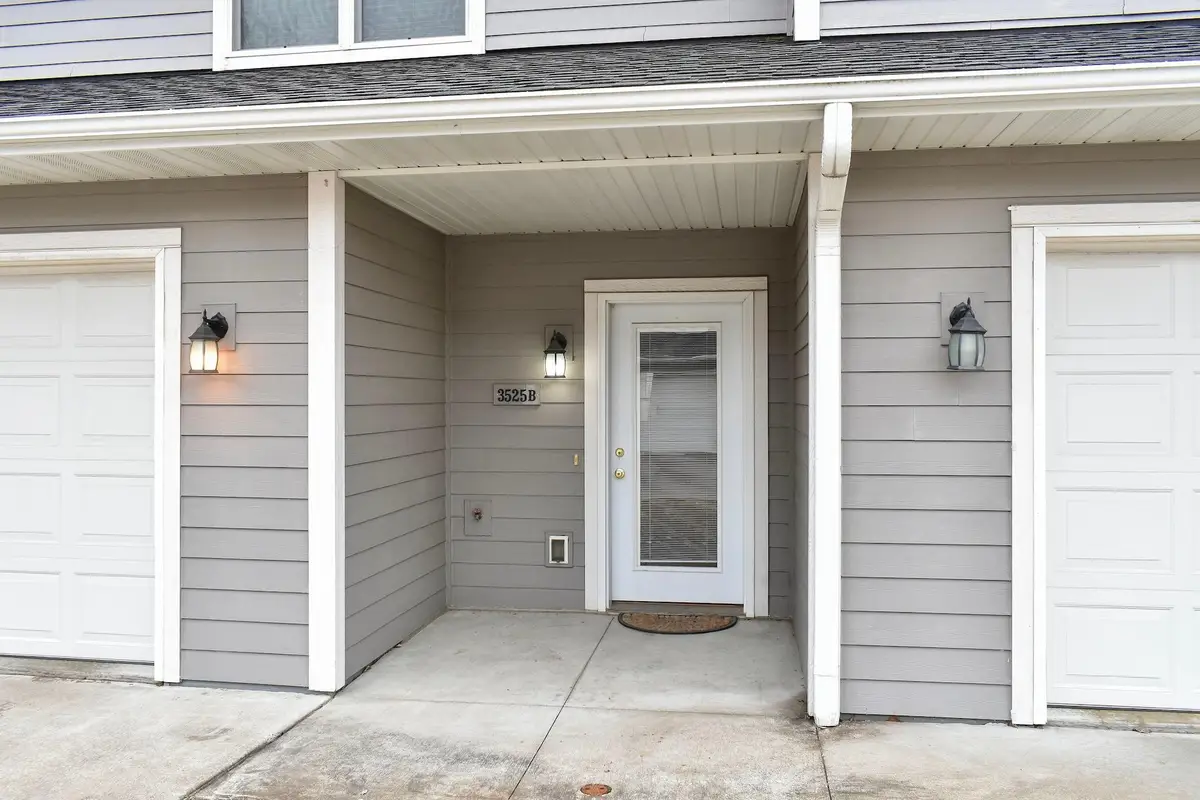 3525 W 7th Street #B, Winona, MN 55987 - #1