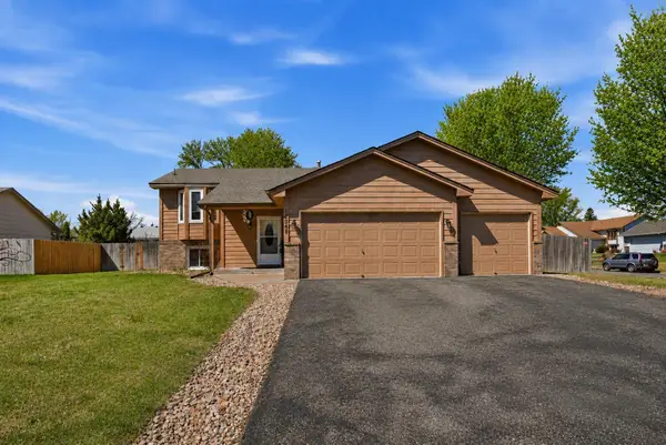 12048 Zea Street Nw, Minneapolis, MN 55433