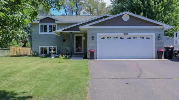 11737 Jonquil Street Nw, Minneapolis, MN 55433
