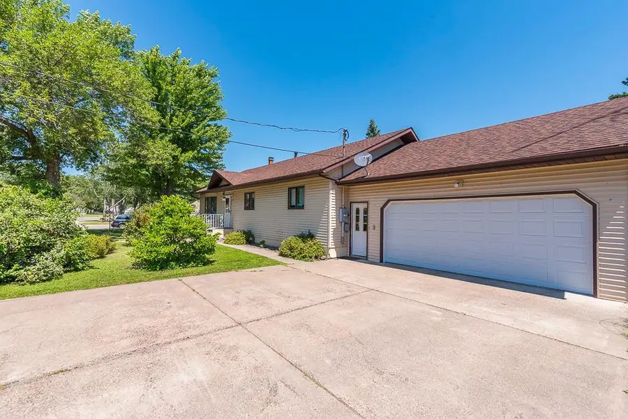 102 Edward Street S, Pierz, MN 56364 - #3