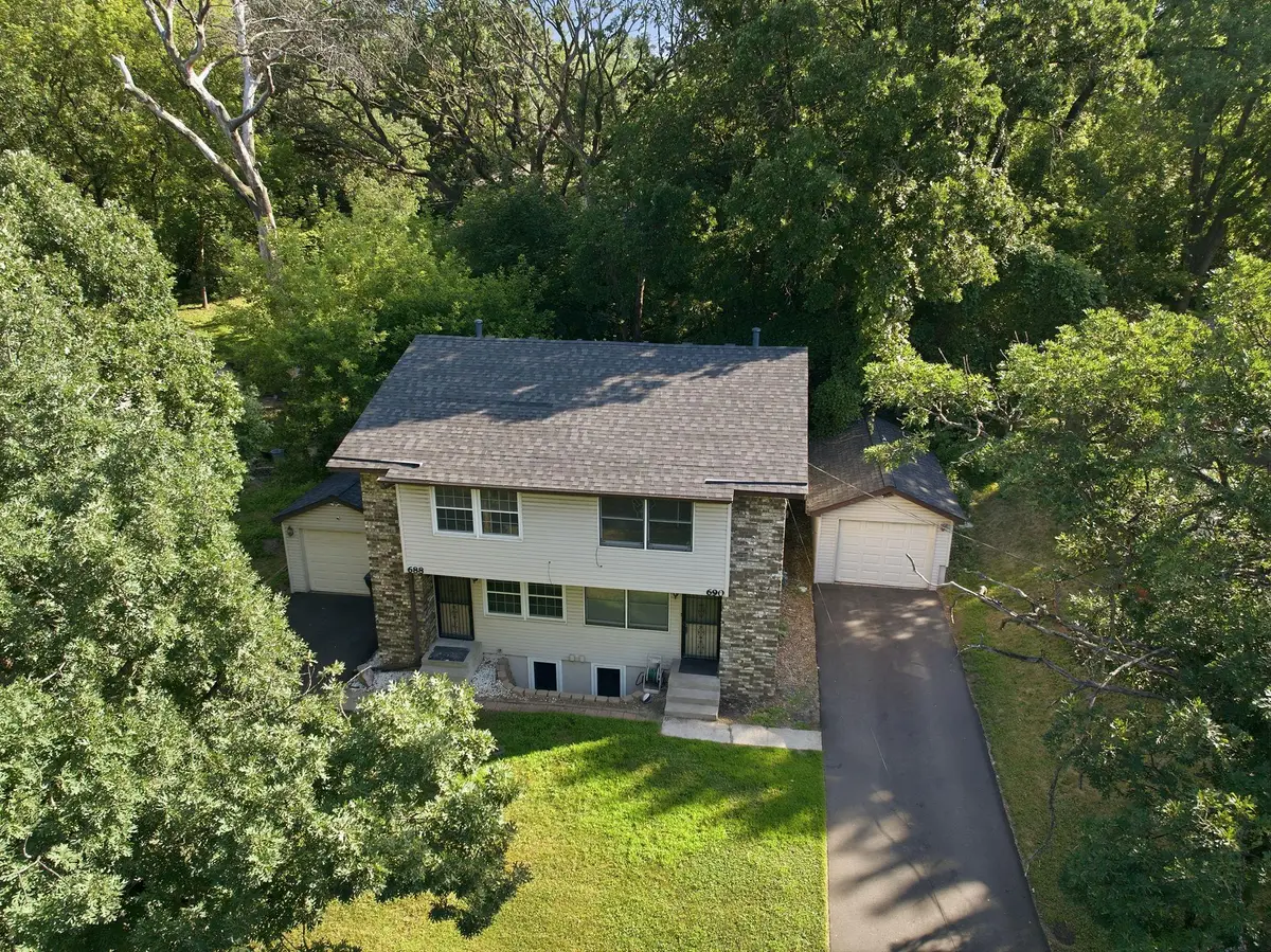 688-690 Burlington Road, Saint Paul, MN 55119 - #1