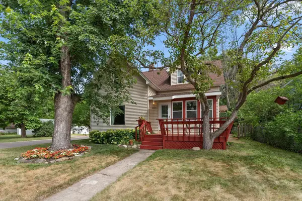 5426 145th Street N, Hugo, MN 55038