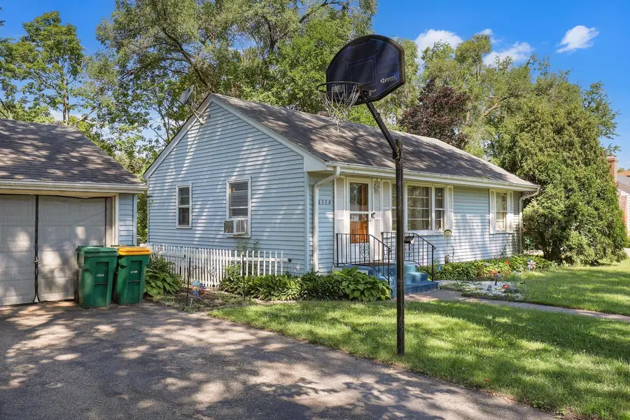 8314 Stevens Avenue S, Minneapolis, MN 55420 - #2