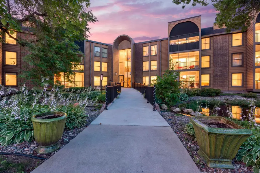 9600 Portland Avenue S #220, Minneapolis, MN 55420 - #2