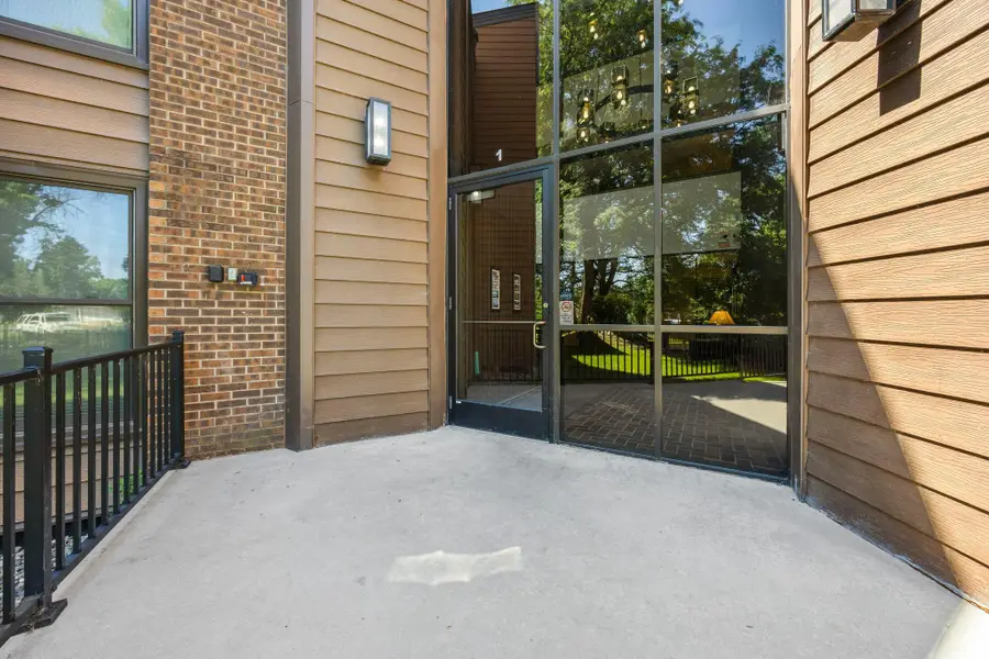 9600 Portland Avenue S #220, Minneapolis, MN 55420 - #3