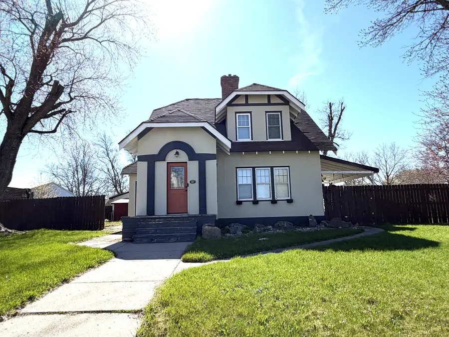 207 S Johnson Avenue, Fosston, MN 56542 - #2