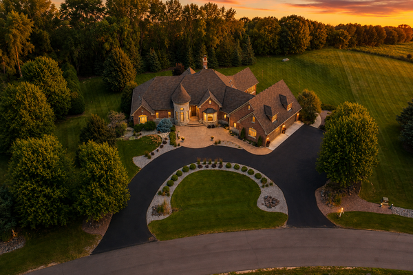 130 Bergamot Drive, Medina, MN 55340