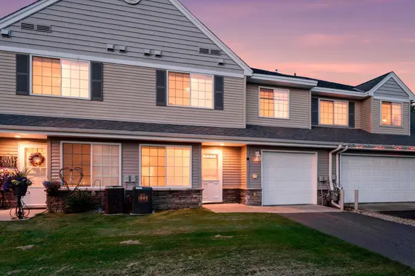 345 Roosevelt Street S #H, Cambridge, MN 55008